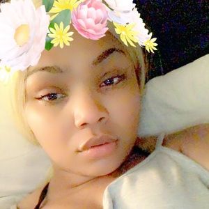 Meet your Posher, Jasmine